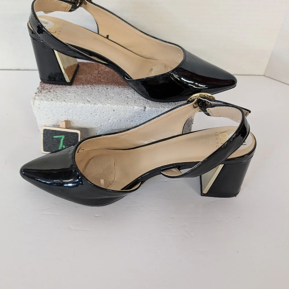 Nine West Black Patent Heels With Comfort Insets Stylish Gold Buckle Size 7W